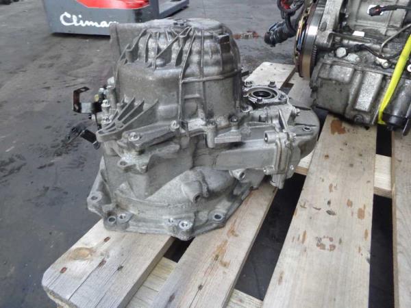 BOITE DE VITESSE 6 VITESSE OPEL ASTRA J 1.6 DIESEL - Vue 6